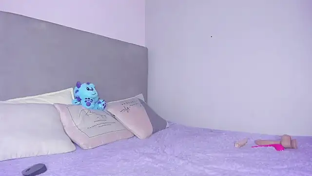 KIMAPRIL online show from March 10, 8:24 pm