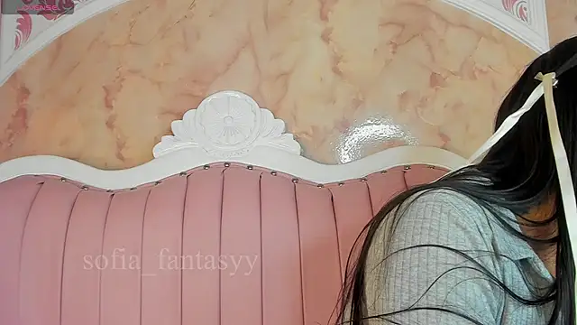 Snapshot of Sofia_fantasyy chatting on November 8, 12:42 pm Sofia fantasyy online show from November 8, 12:42 pm