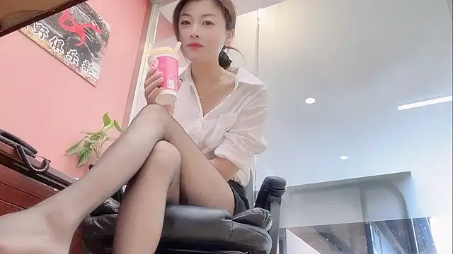 QianF-666 online show from November 12, 1:32 am