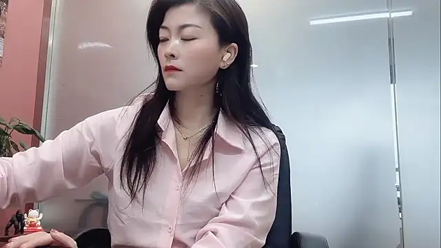 QianF-666 online show from March 17, 3:20 am