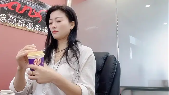 QianF-666 online show from November 29, 3:06 am