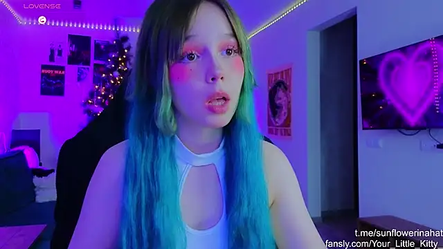 812sunflowerinahat online show from December 21, 8:18 am