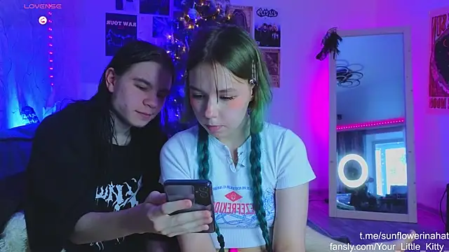 812sunflowerinahat online show from January 3, 6:33 am