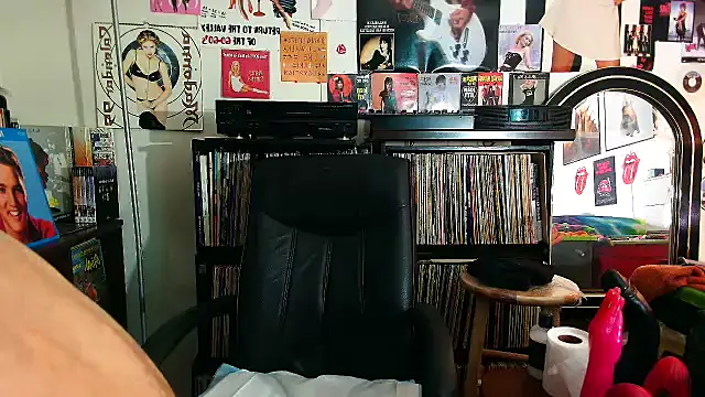 Alice Love 69 online show from December 22, 5:18 am