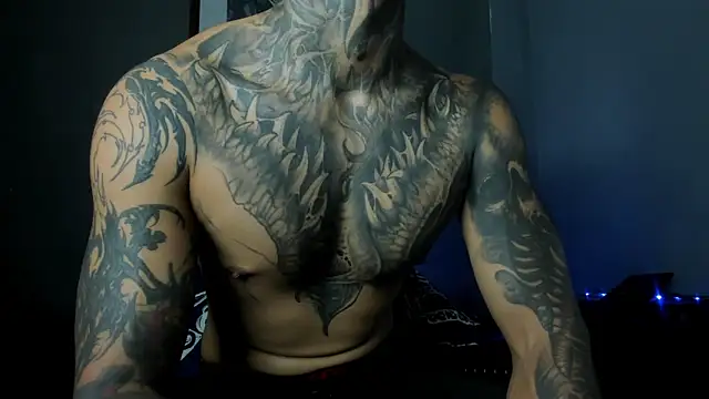 Travistanner 28 online show from February 26, 1:11 pm