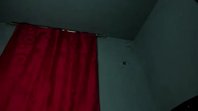 Travistanner 28 online show from March 6, 3:45 am