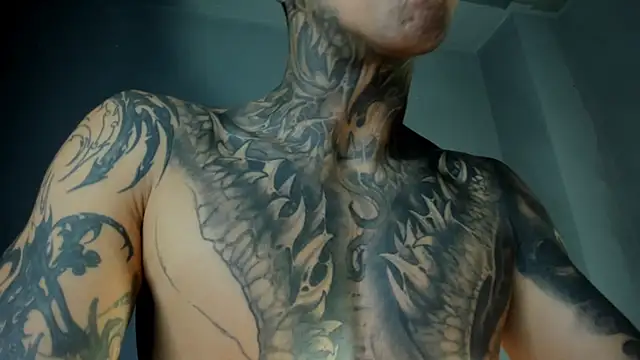 Travistanner 28 online show from April 19, 4:57 am