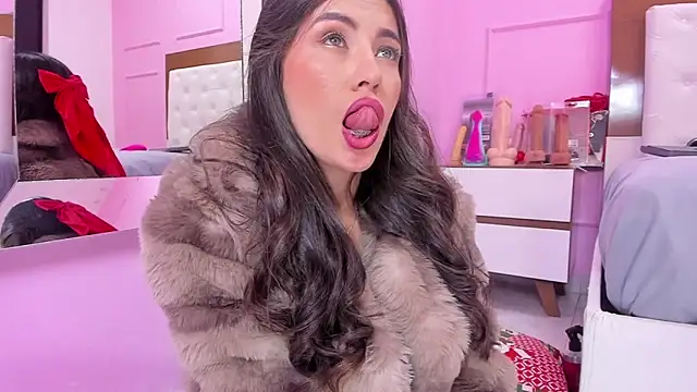 alysonJackson online show from December 4, 7:46 pm