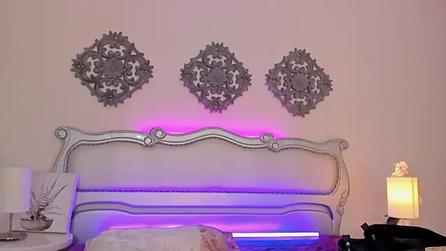 Snapshot of ScarlettDuran chatting on September 23, 7:43 pm ScarlettDuran online show from September 23, 7:43 pm