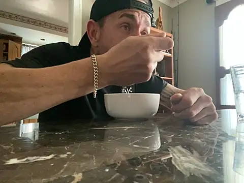 Gman143187 online show from October 4, 7:48 pm