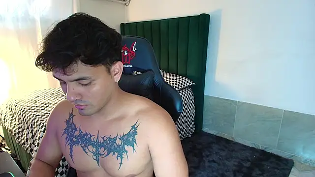 man dur07 online show from January 9, 7:10 pm