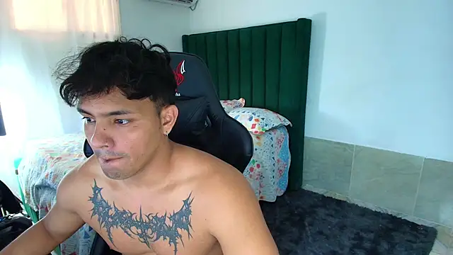 man dur07 online show from April 10, 8:27 pm