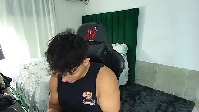 man dur07 online show from April 2, 11:55 pm