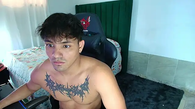 man dur07 online show from April 14, 9:53 pm