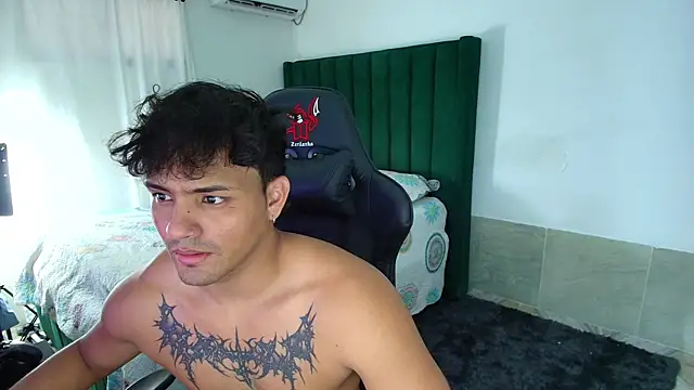 man dur07 online show from February 18, 9:22 pm