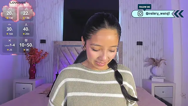 Snapshot of Valery_wang chatting on November 15, 11:58 am Valery wang online show from November 15, 11:58 am