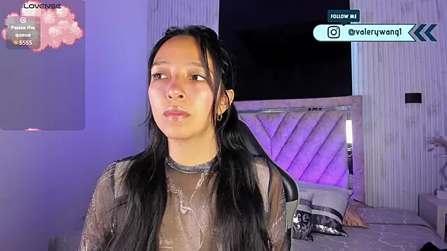 Snapshot of Valery_wang chatting on December 3, 11:53 am Valery wang online show from December 3, 11:53 am