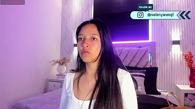 Valery wang online show from February 25, 12:16 pm