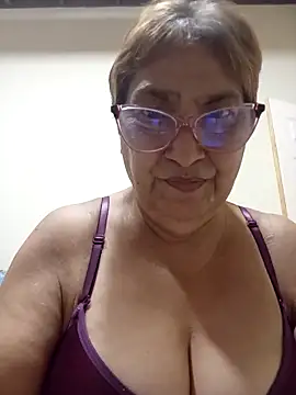 florecita69 online show from February 22, 8:54 pm