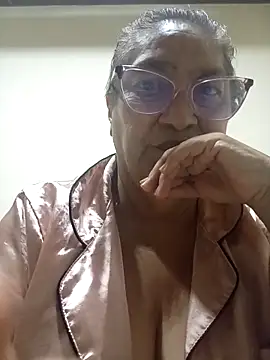 florecita69 online show from February 24, 1:50 am