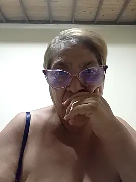 florecita69 online show from March 5, 1:24 am