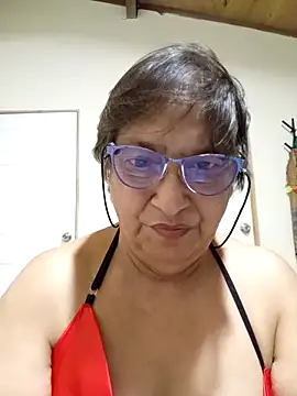 florecita69 online show from October 11, 2:12 am