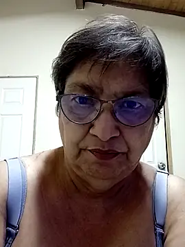 florecita69 online show from March 22, 3:20 am