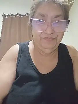 florecita69 online show from May 24, 2:33 am