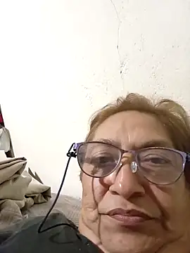 florecita69 online show from November 28, 12:55 am