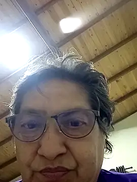 florecita69 online show from March 13, 4:16 am