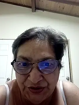 florecita69 online show from March 18, 3:12 am