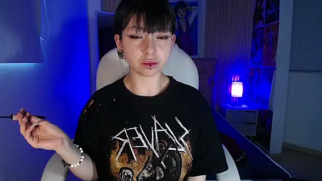 kittyhouse hs online show from September 18, 9:40 pm