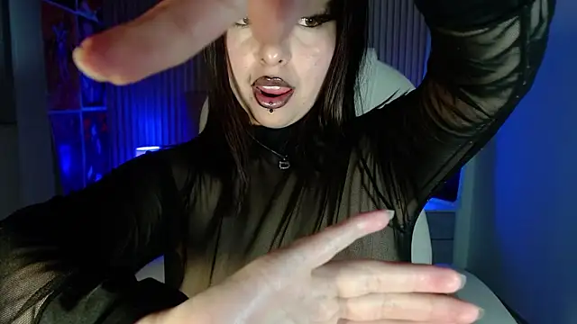 kittyhouse hs online show from March 19, 8:00 pm