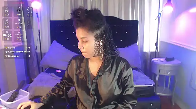 Snapshot of Mayaa_ross chatting on March 2, 8:35 pm Mayaa ross online show from March 2, 8:35 pm