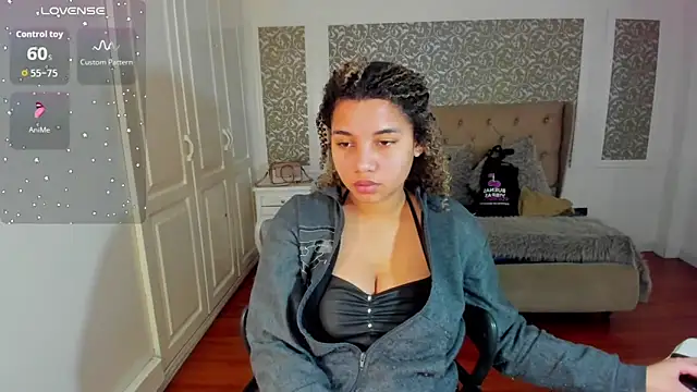 Snapshot of Mayaa_ross chatting on October 3, 2:26 am Mayaa ross online show from October 3, 2:26 am