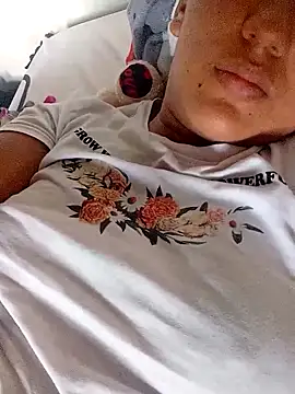 Snapshot of Loren_sw chatting on March 19, 4:55 pm Loren sw online show from March 19, 4:55 pm