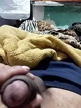 estuker22 online show from January 11, 4:25 pm