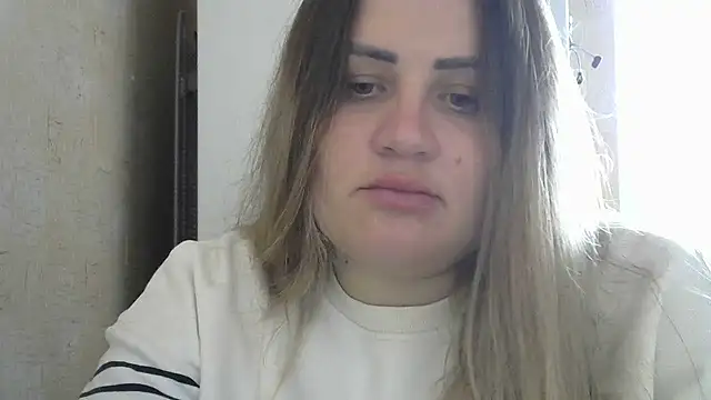 Snapshot of Honeydew-Waves chatting on October 16, 7:27 am Honeydew-Waves online show from October 16, 7:27 am