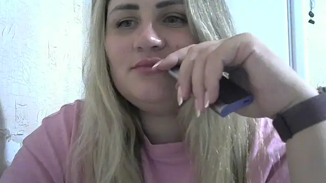 Honeydew-Waves online show from June 19, 7:41 pm