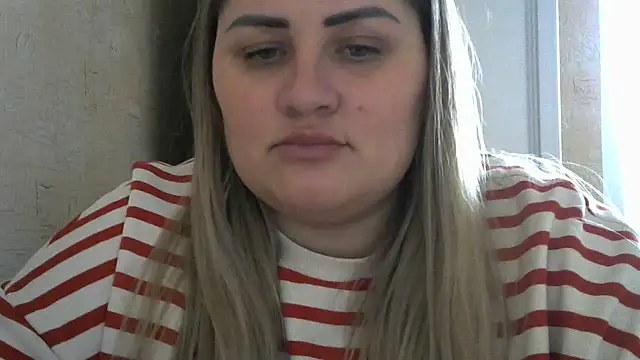 Snapshot of Honeydew-Waves chatting on December 30, 11:48 am Honeydew-Waves online show from December 30, 11:48 am