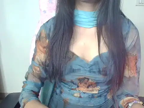 Snapshot of CUTE_princess_143 chatting on January 6, 4:00 pm CUTE princess 143 online show from January 6, 4:00 pm