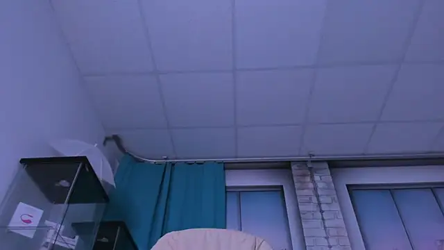 SinCityLiz online show from April 10, 11:01 pm