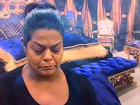 indianCherryPie online show from February 8, 5:05 am