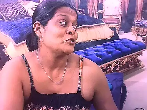 indianCherryPie online show from February 13, 5:29 am