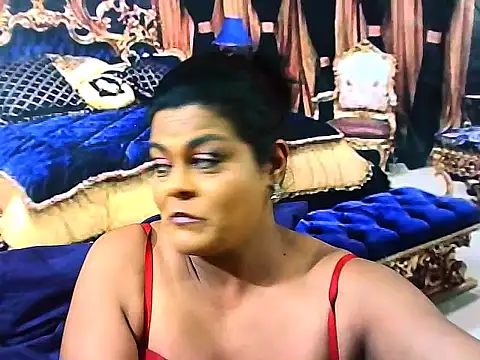 Snapshot of indianCherryPie chatting on October 25, 8:13 am indianCherryPie online show from October 25, 8:13 am