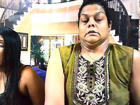 indianCherryPie online show from October 13, 5:42 am
