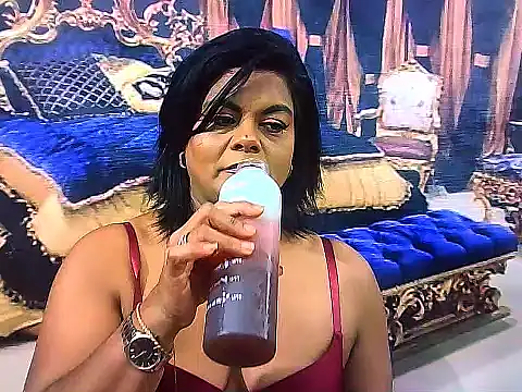 Snapshot of indianCherryPie chatting on October 26, 5:41 am indianCherryPie online show from October 26, 5:41 am