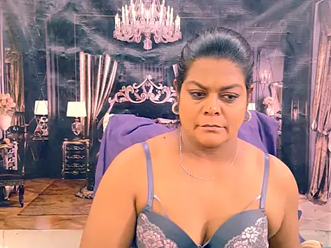 indianCherryPie online show from March 31, 6:43 pm