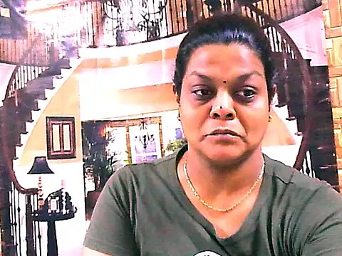 indianCherryPie online show from September 26, 5:47 am