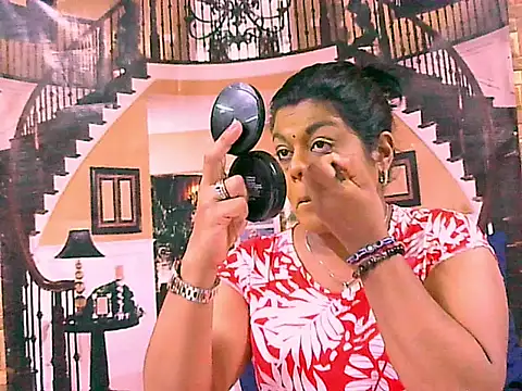 indianCherryPie online show from September 16, 5:30 am
